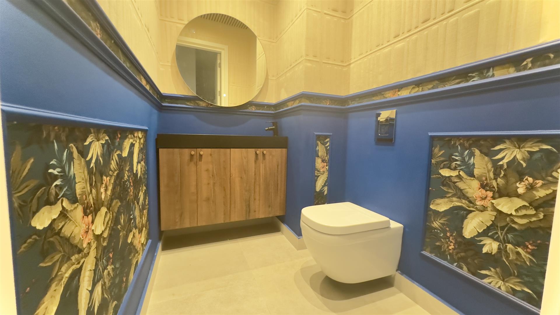 Image of Apartment - 3 Bedrooms - 2 Bathrooms for Sale in Town Area-Gibraltar, Image 11